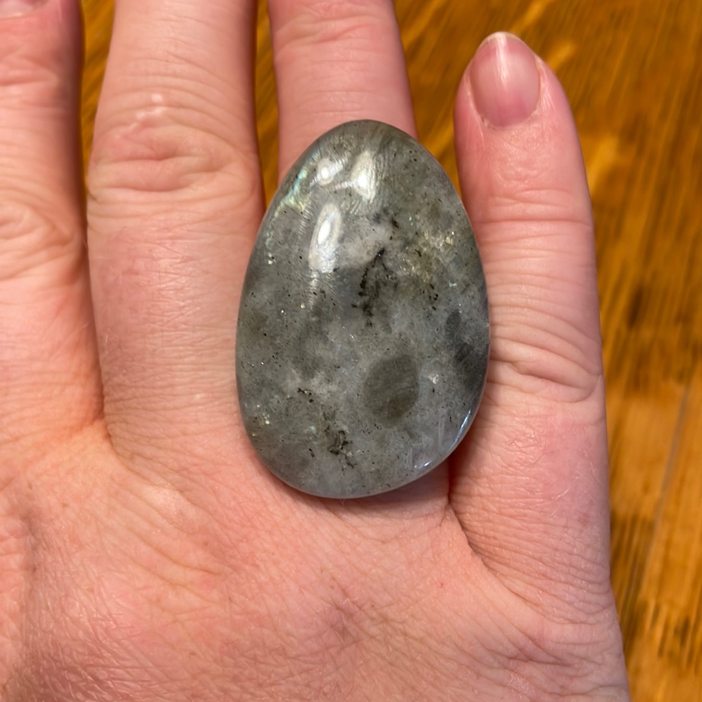 Lola Rose Labradorite Gemstone Stretch Ring